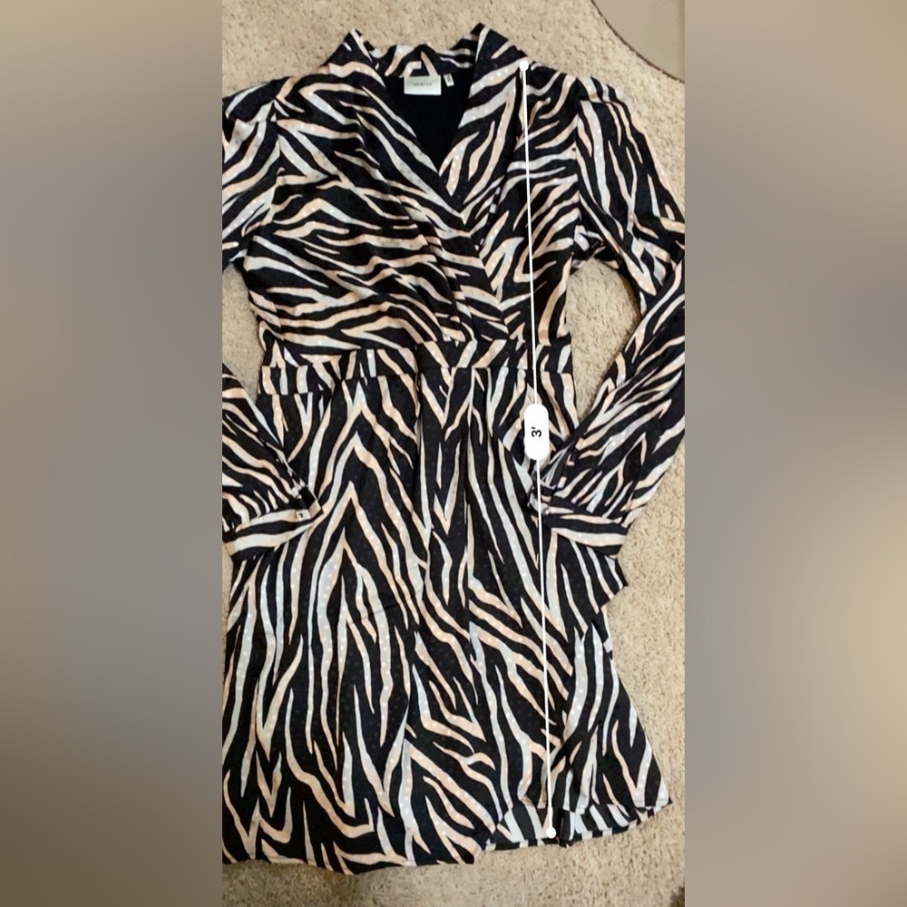 GESTUZ Fei Satin Jacquard Mini Dress size 40 US 8 - Picture 12 of 12